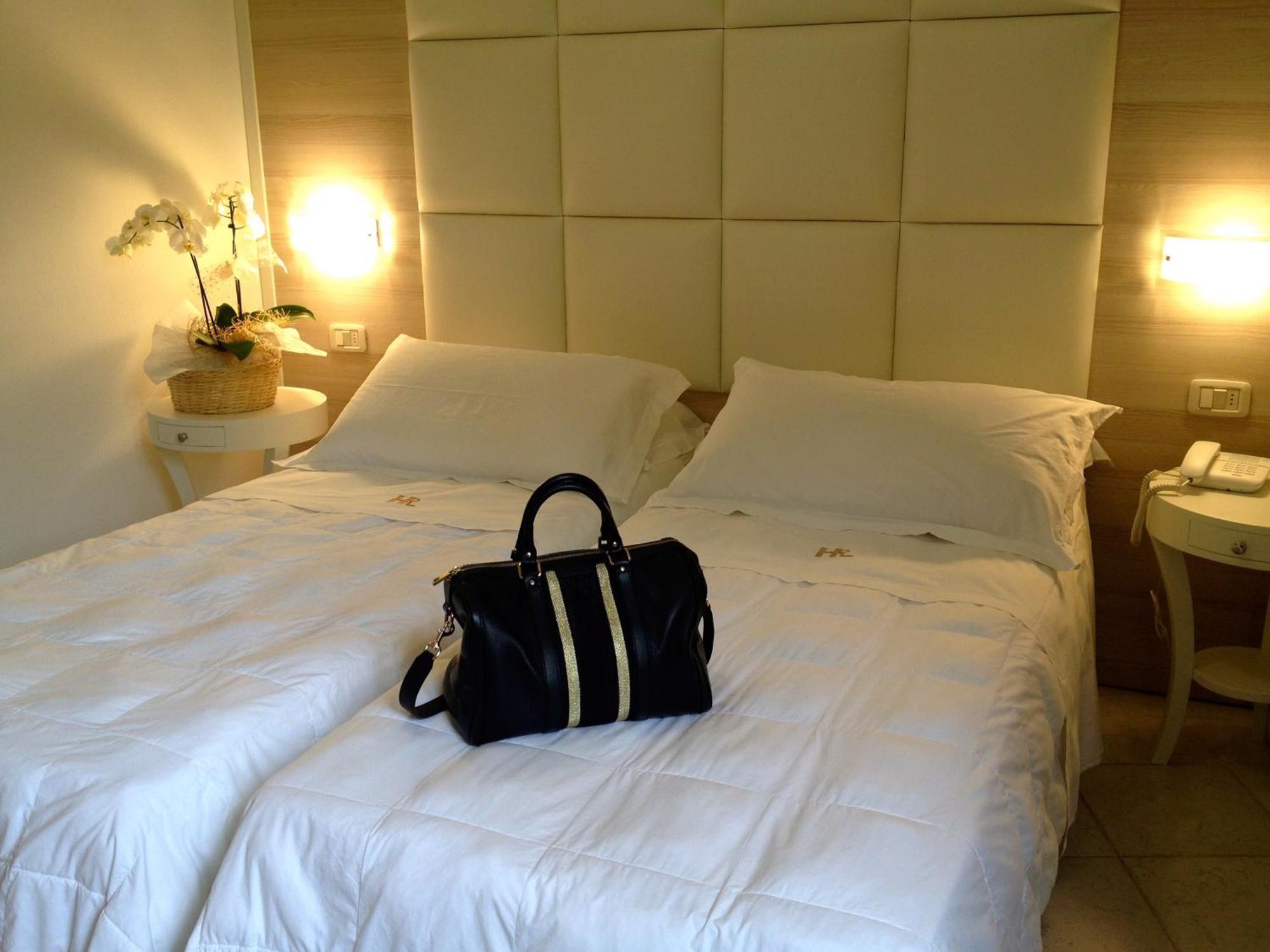 Hotel Rosmarina Марина-ди-Гроссето Номер фото